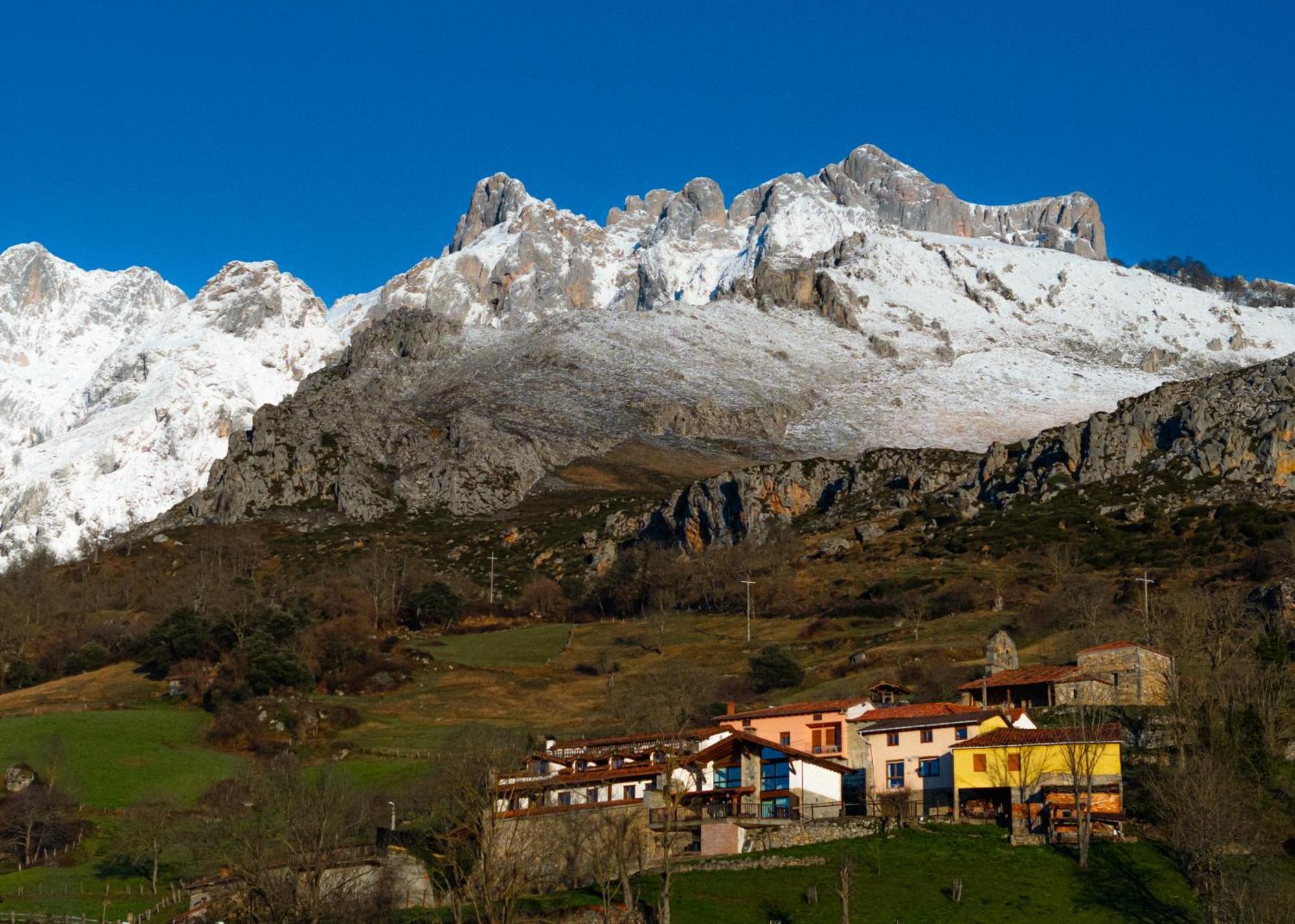Aire De Picos Norte Brez Esterno foto
